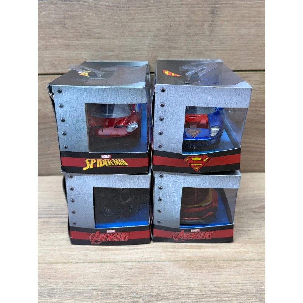 Jada Hollywood Rides 1/32 Scale Lot of 4 Superman Spider-man Iron-man Bk Panther